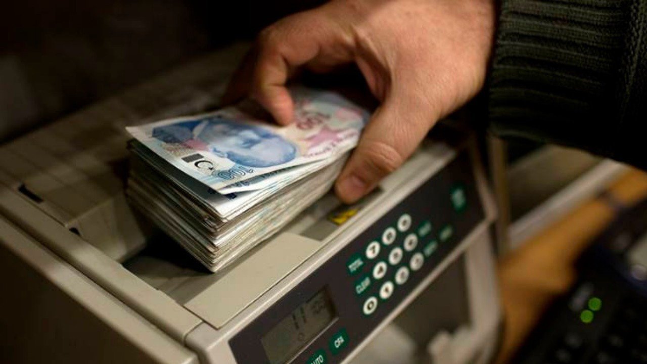 Halkbank, Ziraat Bankası veya Vakıfbank ATM’leri kullanılarak 500 TL iade VERİLECEK!
