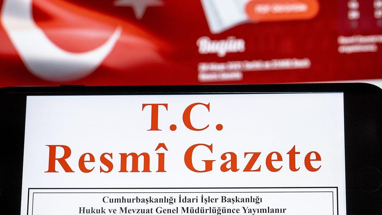Bu Gece Resmi Gazete: Cumhurbaşkanı Erdoğan İmzalayarak En Düşük İşçi Maaşını 15.500 TL'ye Güncelledi