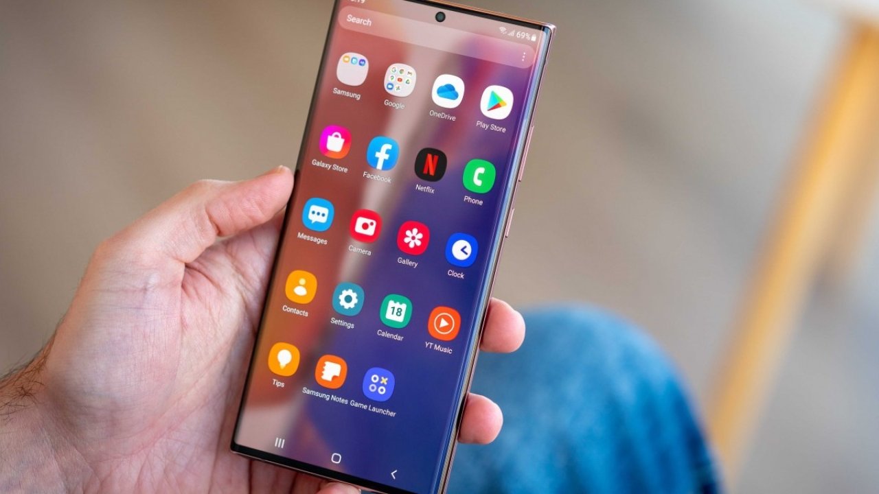 Samsung, One UI 4.1 güncellemesi alacak telefonlara yenilerini ekledi